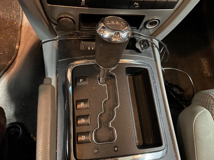 2007 jeep commander sport-4wd with 142319 miles for sale near elk-river, minnesota 094814367caa4776b9e1fa4d7eb99d6d.jpeg