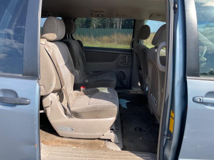 2006 toyota sienna le-7-passenger with 167195 miles for sale near elk-river, minnesota 09489b57c4e84fa88d20ac1cc18f8e71.jpeg