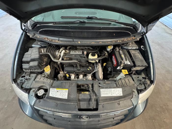 2007 chrysler town-&-country touring with 155270 miles for sale near elk-river, minnesota 0951d2e661bd4b9191a71c1248ac2ddf.jpeg