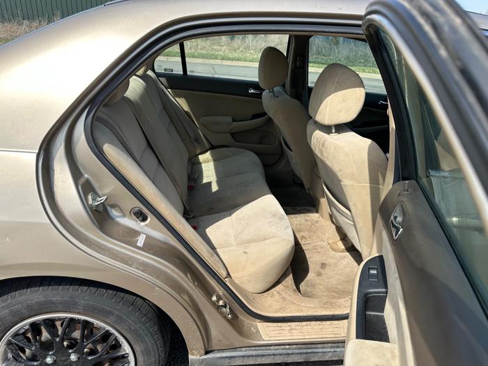 2005 honda accord dx-sedan-at with 201856 miles for sale near elk-river, minnesota 09636b6e40bf44318f1cfe8a31c963d1.jpeg