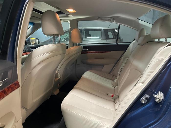 2011 subaru legacy 2.5i-limited with 139752 miles for sale near elk-river, minnesota 0966a411d29a4c39807ec05eb27df2ca.jpg