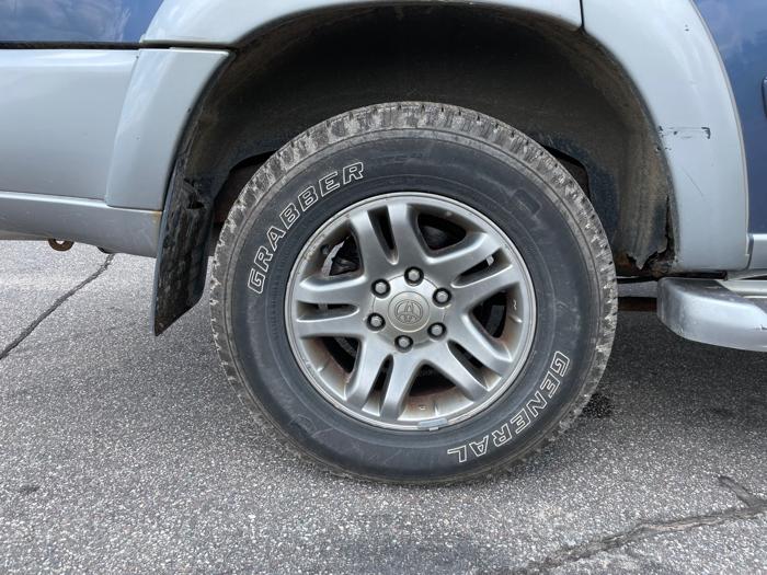 2004 toyota sequoia sr5-4wd with 183612 miles for sale near elk-river, minnesota 096b76970b4245a29bbf5771e77e9a8f.jpeg