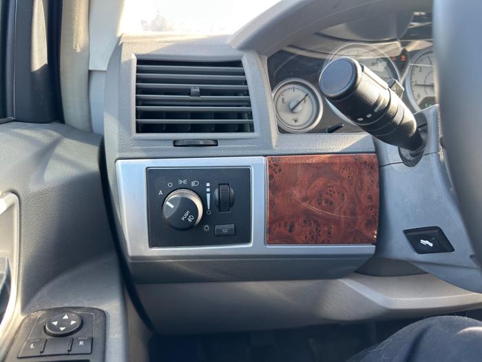 2008 chrysler town-&-country touring with 160232 miles for sale near elk-river, minnesota 0975381e11d442e6944beedf242e14bb.jpeg