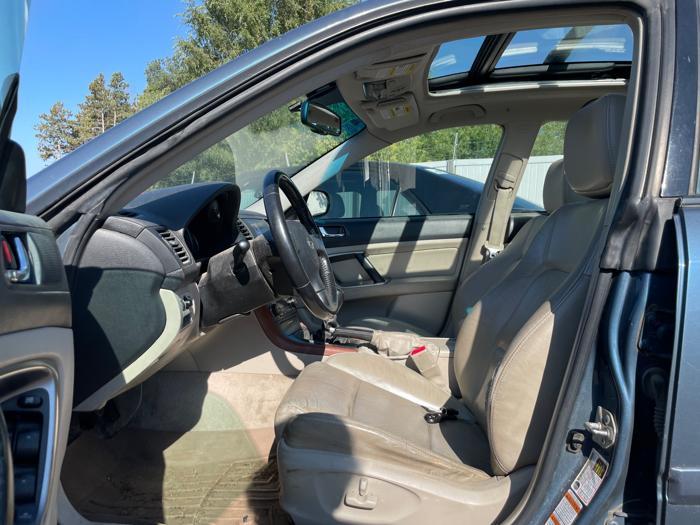 2006 subaru outback 2.5i-limited-wagon with 247359 miles for sale near elk-river, minnesota 097f529cc51d48579899451e32ad6f0f.jpeg