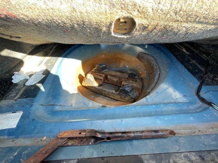 2006 chevrolet impala lt with 251622 miles for sale near elk-river, minnesota 09802275d8f84ed49f663411466cf953.jpeg