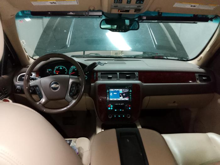 2009 chevrolet suburban ltz-1500-4wd with 245683 miles for sale near elk-river, minnesota 098ce3c5f4964b20974c10ba45865a94.jpg