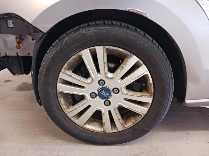 2008 ford focus ses-sedan with 113444 miles for sale near elk-river, minnesota 09b57539c1884100859f54a964df80ad.jpg