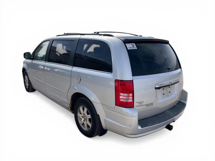 2008 chrysler town-&-country touring with 237369 miles for sale near elk-river, minnesota 09c33277cd604001aaa6614575b60765.jpg