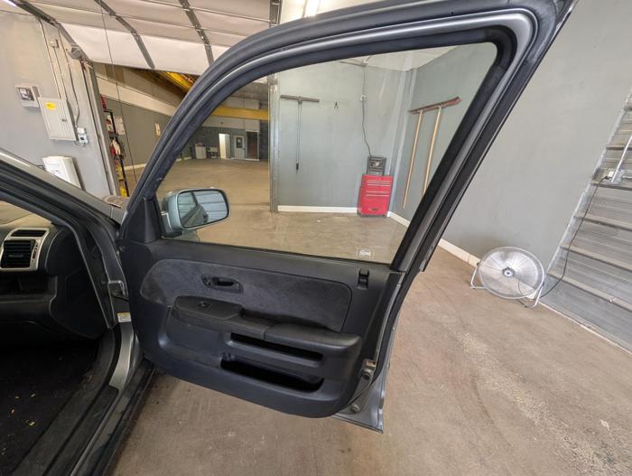2006 honda cr-v ex-4wd-at with 121028 miles for sale near elk-river, minnesota 09e60f3ae843412997a1dbe61c55bfc1.jpg