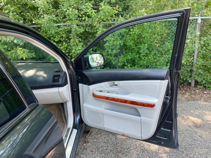 2004 lexus rx-330 2wd with 184541 miles for sale near white-bear-lake, minnesota 09eee888b11b41a6b7bcfff6599e4648.jpeg