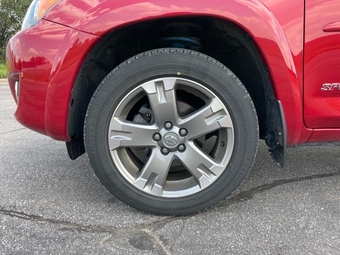 2011 toyota rav4 sport-v6-4wd with 84769 miles for sale near elk-river, minnesota 0a33f7a4a31b4eb3a7d8d980de2cd7c9.jpeg
