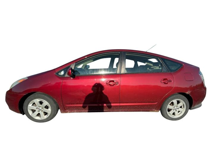 2005 toyota prius 4-door-liftback with 201059 miles for sale near elk-river, minnesota 0ab05034740c4eb491b955d42acdd4e4.jpg