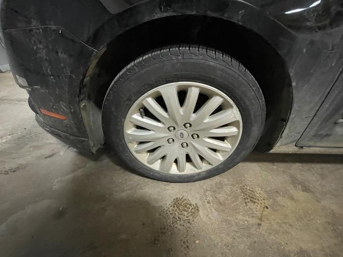 2010 ford fusion-hybrid sedan with 283267 miles for sale near elk-river, minnesota 0aba299aa327465f8a365c7d1e740efb.jpeg