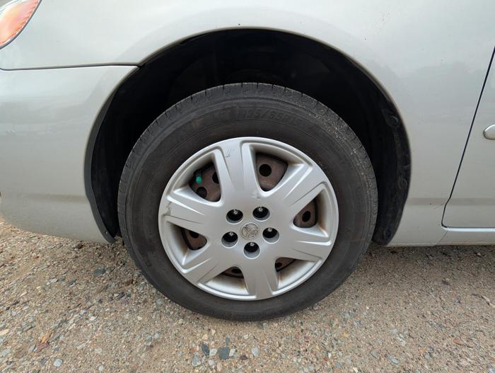 2005 toyota corolla ce with 194833 miles for sale near elk-river, minnesota 0abd57c9344e4f6fa2e414fda84c1839.jpg