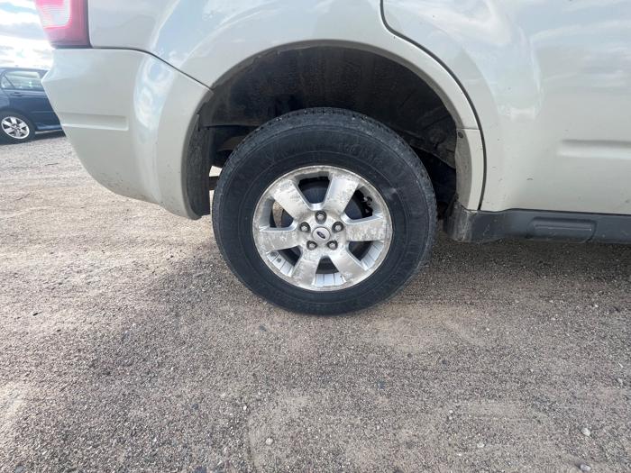 2008 ford escape limited-4wd with 214408 miles for sale near elk-river, minnesota 0b1df92f35cb4bcb91c17735cfe18f76.jpeg