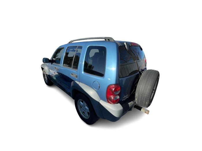 2005 jeep liberty sport-4wd with 223774 miles for sale near elk-river, minnesota 0b4826004228431fb5b1724d899a2e08.jpg