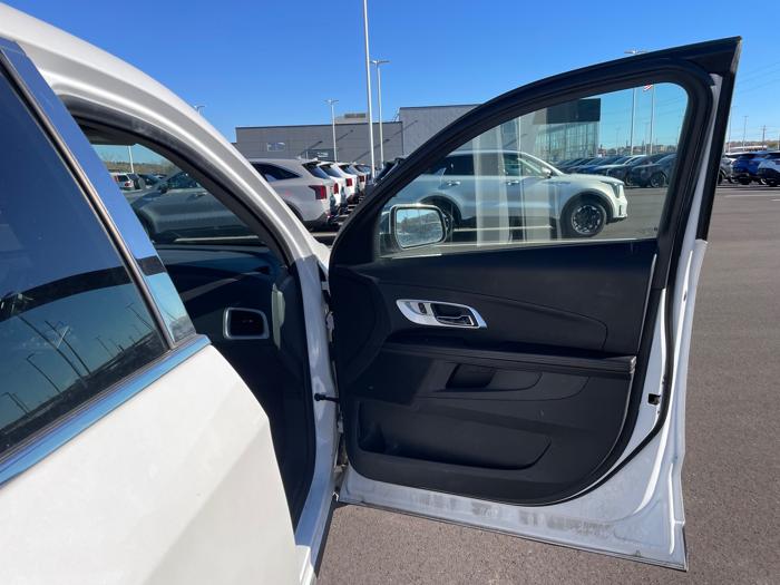 2016 chevrolet equinox lt-awd with 80121 miles for sale near rochester, minnesota 0b48f64b0b234c7cab90307705c91cc5.jpeg