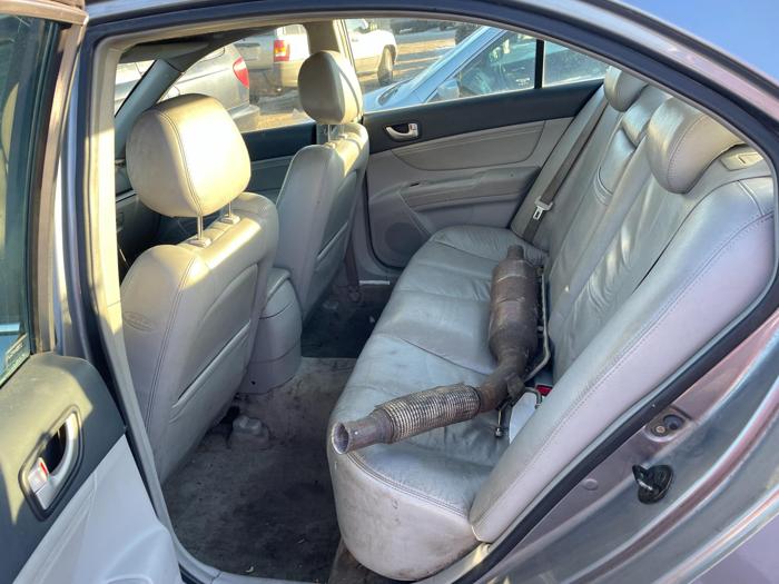 2006 hyundai sonata lx with 242932 miles for sale near elk-river, minnesota 0b891b9284d24641813559ea59834d0b.jpg