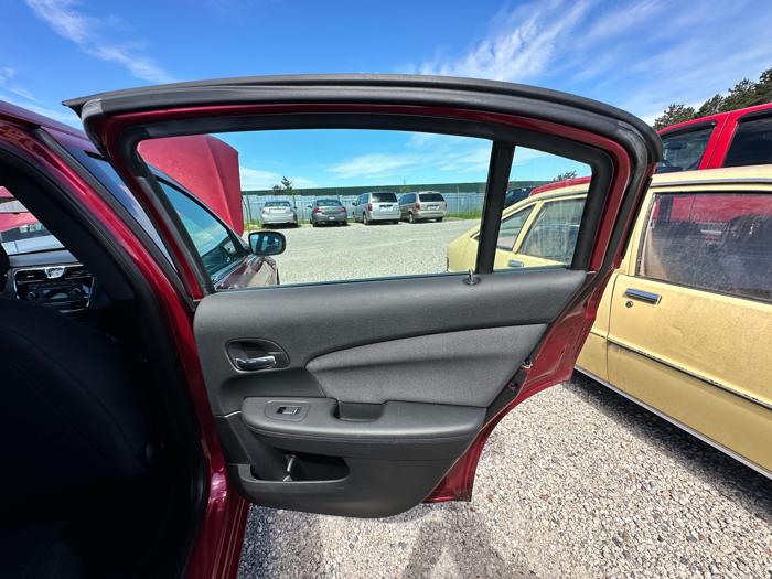 2013 chrysler 200 touring with 151493 miles for sale near elk-river, minnesota 0b95c5e045a04db19c109af7df4e92ab.jpeg
