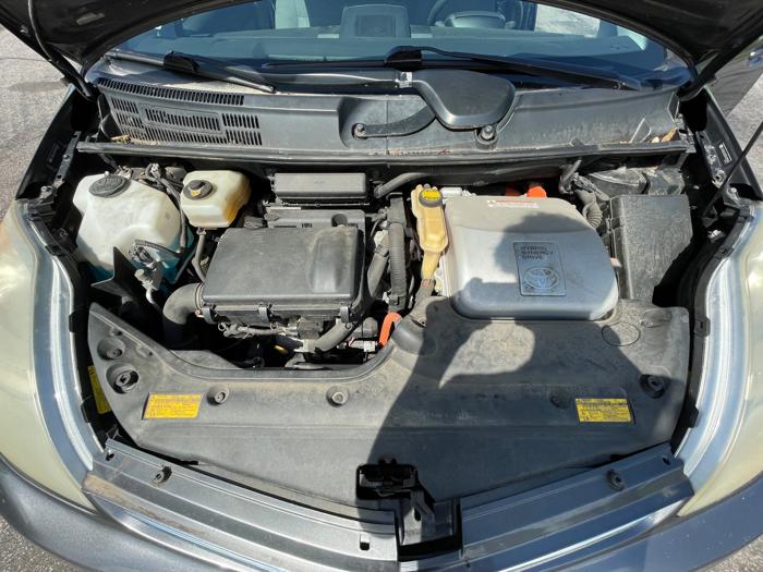 2008 toyota prius 4-door-liftback with 176155 miles for sale near elk-river, minnesota 0bb763d8d9f5412a882ffafb6e823040.jpeg