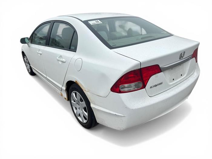 2009 honda civic lx-sedan-5-speed-at with 201694 miles for sale near elk-river, minnesota 0bc40658982d4378a8daf718bea8df9b.jpg