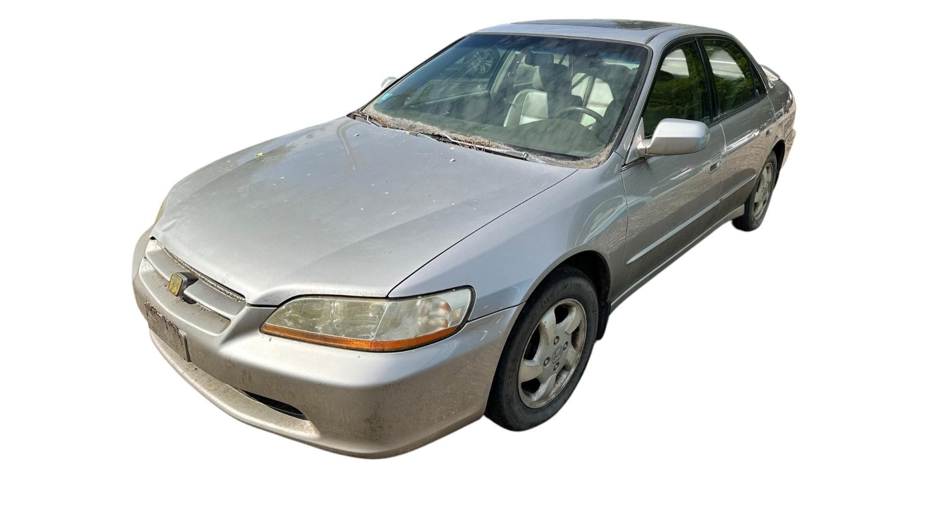 1999 honda accord ex-sedan with 145458 miles for sale near elk-river, minnesota 0bc7b21b951c43d3a5b81a6f47291432.jpg