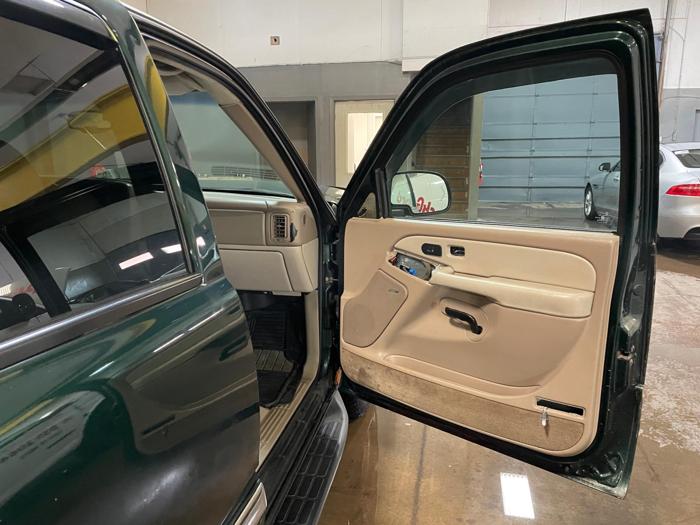2003 gmc yukon base with 262681 miles for sale near elk-river, minnesota 0beeea8bcff54e8082d7cd865d3a47d3.jpg