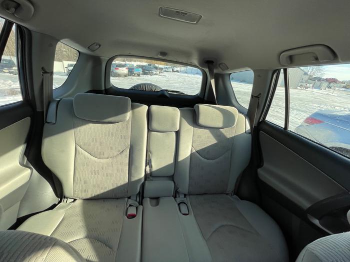 2009 toyota rav4 base-i4-4wd with 169286 miles for sale near elk-river, minnesota 0c06da21c68149b58a3716db6c5caf00.jpeg