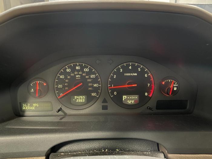 2001 Volvo XC70