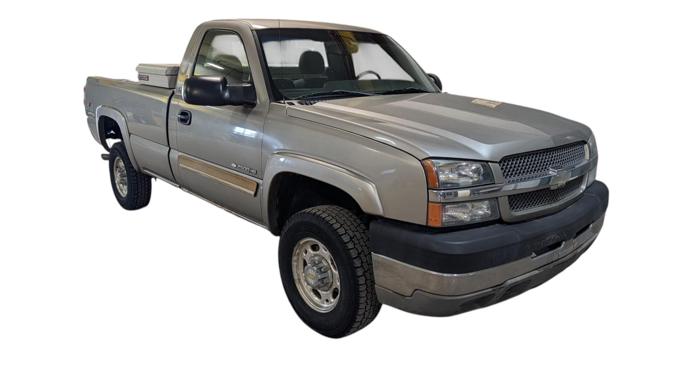 2003 chevrolet silverado-2500hd 4wd with 83846 miles for sale near elk-river, minnesota 0c2d385e96b44cf78547f1304a9e0b64.jpg