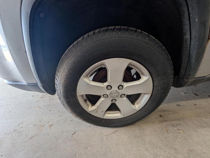 2011 jeep grand-cherokee laredo-4wd with 178808 miles for sale near elk-river, minnesota 0c6e4d10fcbc4b0f810b6806788768df.jpg