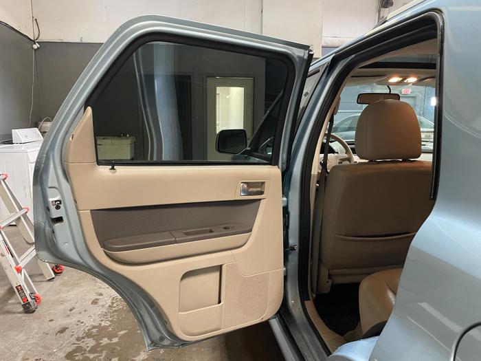 2009 mercury mariner premier-v6 with 153222 miles for sale near elk-river, minnesota 0c79831d16e84baeb2ff3114bd6ac572.jpg