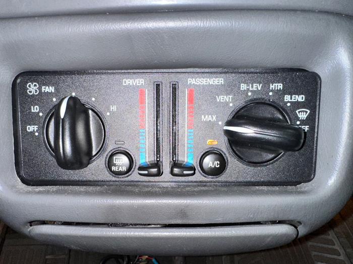 2005 buick century sedan with 226478 miles for sale near elk-river, minnesota 0c8d26a45cae4f3ca668d1a7942eff30.jpeg