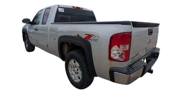 2010 chevrolet silverado-1500 lt1-extended-cab-long-box-4wd with 263160 miles for sale near elk-river, minnesota 0c958b0c0e644433b532aea9576dd58e.jpg