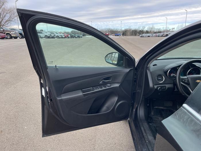 2016 chevrolet cruze-limited 2lt-auto with 120655 miles for sale near alexandria, minnesota 0ca54c88b13f4791a08ea30ad1d36fc3.jpeg