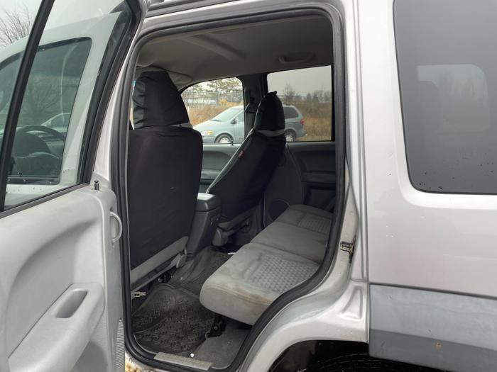 2007 jeep liberty sport with 274034 miles for sale near elk-river, minnesota 0cad01aec72b4c02ac7c01c7e973dd2a.jpg