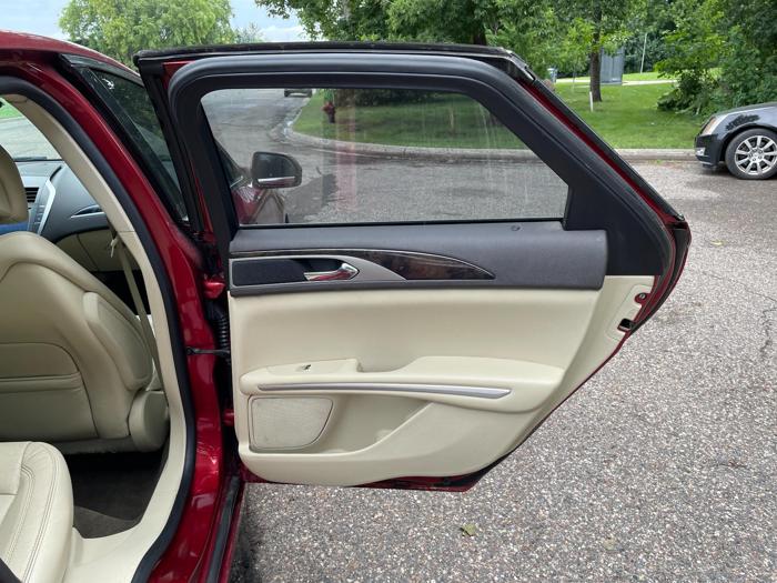 2014 Lincoln MKZ