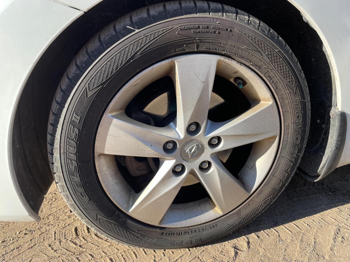 2013 hyundai elantra gls with 164763 miles for sale near elk-river, minnesota 0cc54398fb344744b919f02473d6d8b3.jpg
