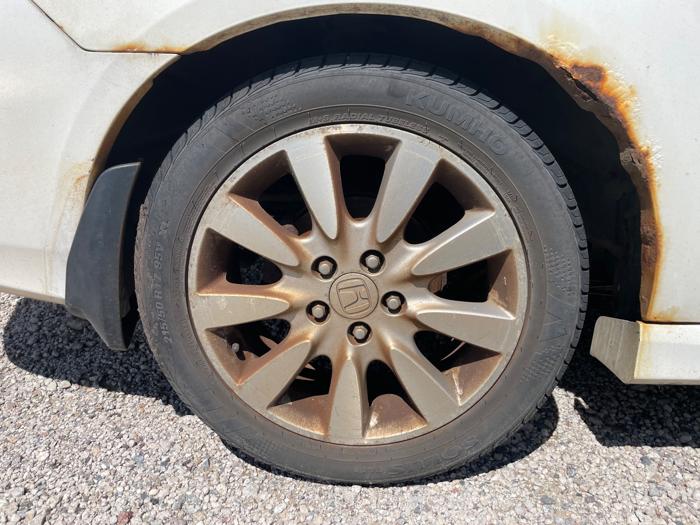 2006 honda accord ex-v-6-coupe-at-w--xm-radio with 231854 miles for sale near elk-river, minnesota 0cca1f61df904730b19d72722ebcac13.jpeg