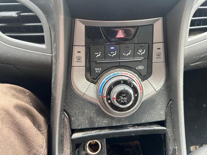 2013 hyundai elantra limited with 182716 miles for sale near elk-river, minnesota 0d0093f189ec4d0fb45c170536710c48.jpg