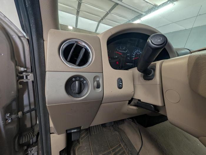 2005 ford f-150 fx4-supercrew-4wd with 288226 miles for sale near elk-river, minnesota 0d266d35676b4debad055fc585c96055.jpg