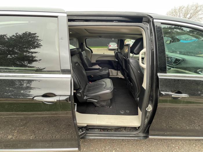 2018 chrysler pacifica limited with 145653 miles for sale near blaine, minnesota 0d543b8cef0a4f70a51481d02985b77d.jpeg