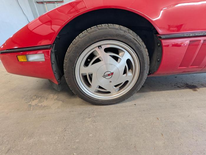 1989 chevrolet corvette coupe with 97012 miles for sale near elk-river, minnesota 0d7b2ca0f639458487c0d7410b2702a2.jpg