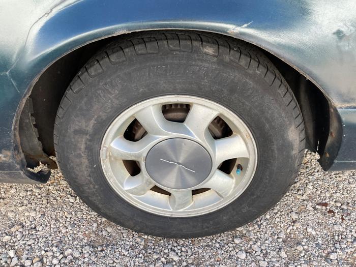 1994 ford thunderbird lx with 161997 miles for sale near elk-river, minnesota 0daa8f8766e44d389dd946cd39d69809.jpeg