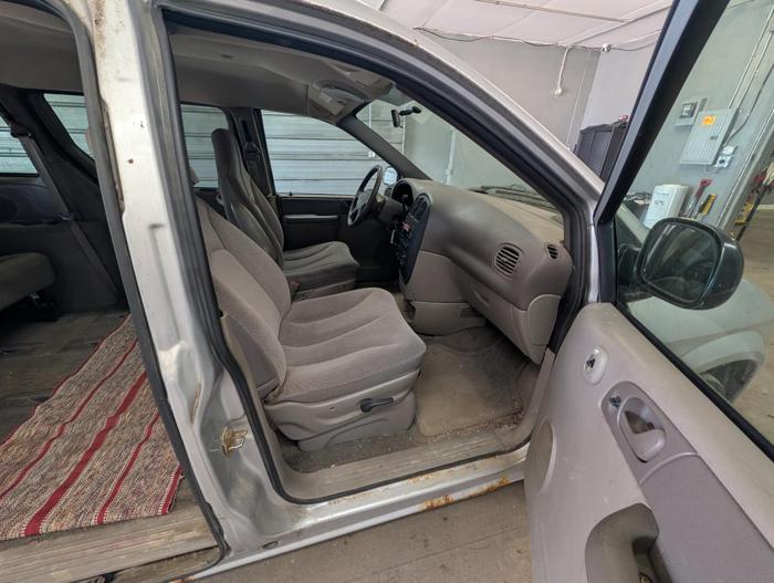 2003 dodge caravan se with 146364 miles for sale near elk-river, minnesota 0db64d55637b4888ab88463ba560badf.jpg
