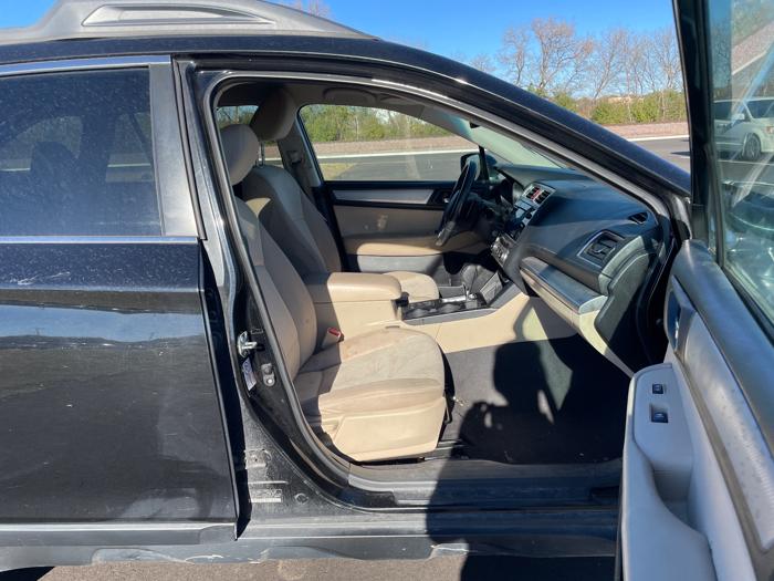 2017 subaru outback 2.5i-premium with 178364 miles for sale near rochester, minnesota 0df492d0331e403586f0a2930976b8fe.jpeg