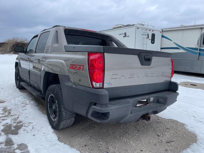2003 chevrolet avalanche 1500 with 174308 miles for sale near elk-river, minnesota 0e10f895eadd4046a1ab645b037e5d08.jpg