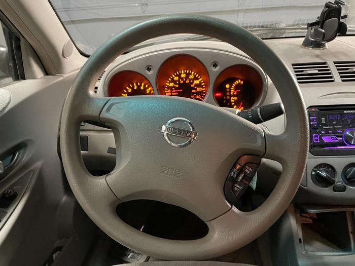 2002 nissan altima s with 161550 miles for sale near elk-river, minnesota 0e6e320d09dc4434849baf4e48f58a8a.jpg