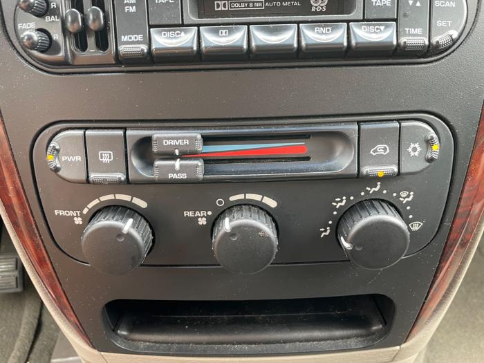 2002 chrysler town-&-country lx with 87452 miles for sale near elk-river, minnesota 0e8f1529b10f4b49ae771f1f272019ce.jpeg