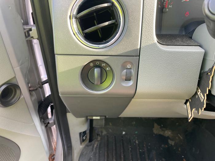 2005 ford f-150 fx4-supercrew-4wd with 172387 miles for sale near elk-river, minnesota 0e9185a8511f4cdea66ef70dec1cc566.jpeg